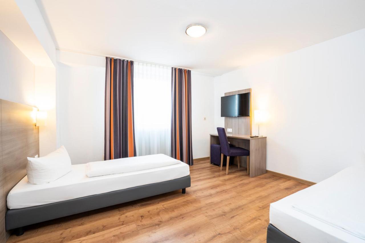 Bamberg Inn Hallstadt Ngoại thất bức ảnh