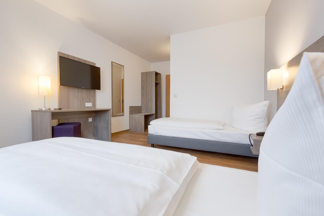 Bamberg Inn Hallstadt Ngoại thất bức ảnh
