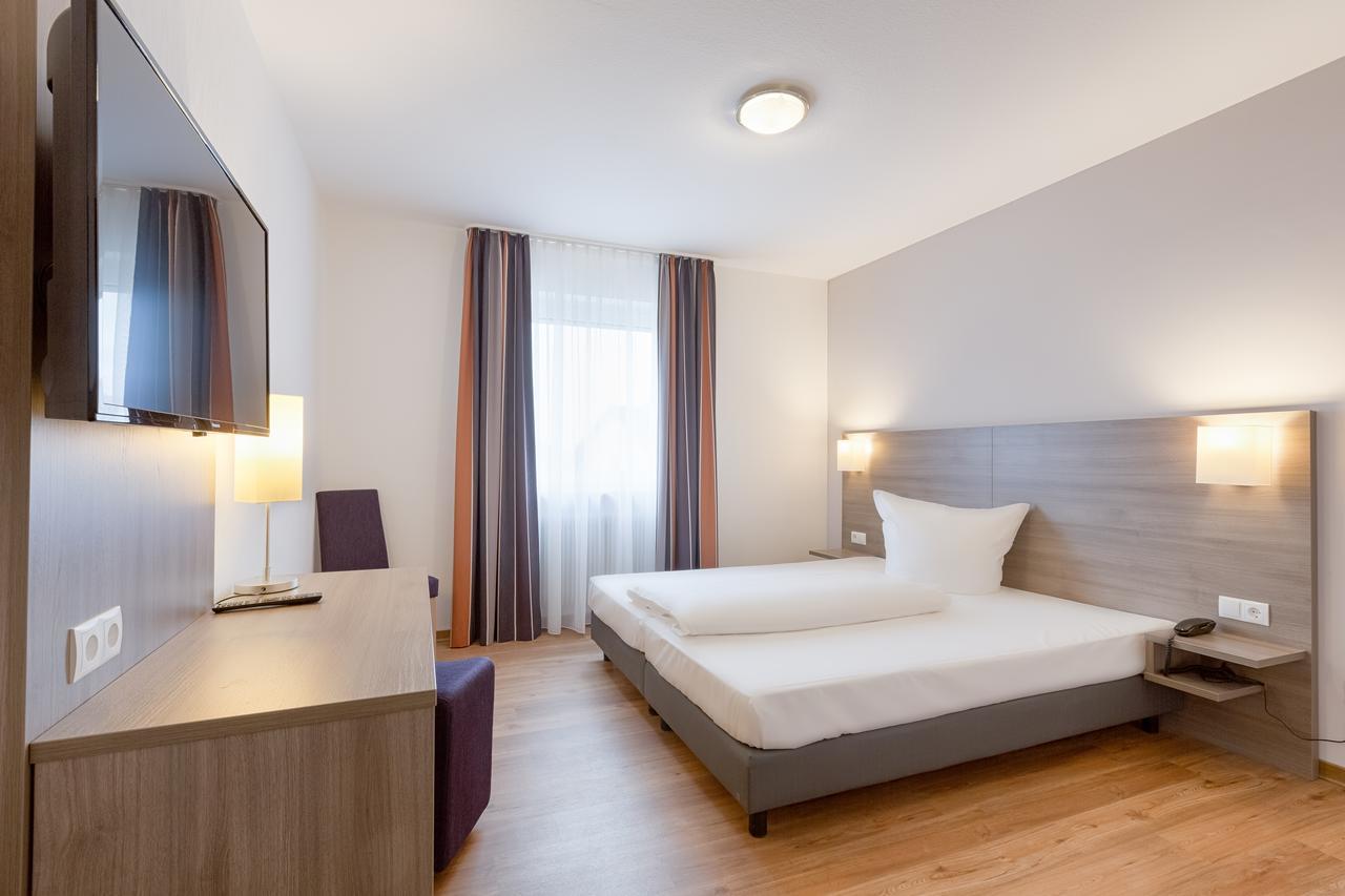 Bamberg Inn Hallstadt Ngoại thất bức ảnh