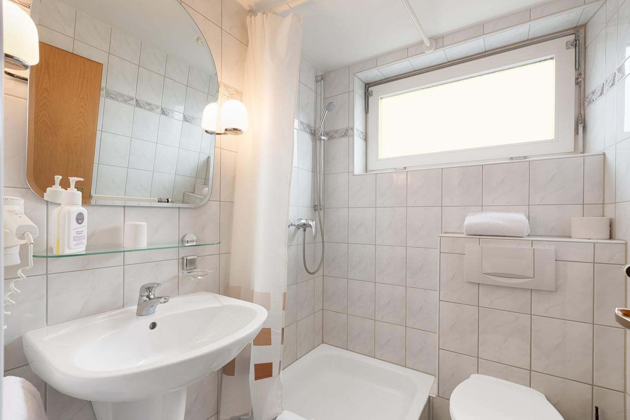 Bamberg Inn Hallstadt Ngoại thất bức ảnh